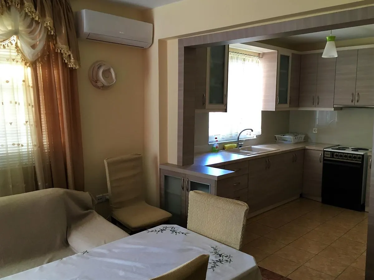 Spiro Apartment Sarande 0*,
