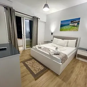 3* Hotell Real