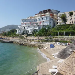 3* Hotell Maestral